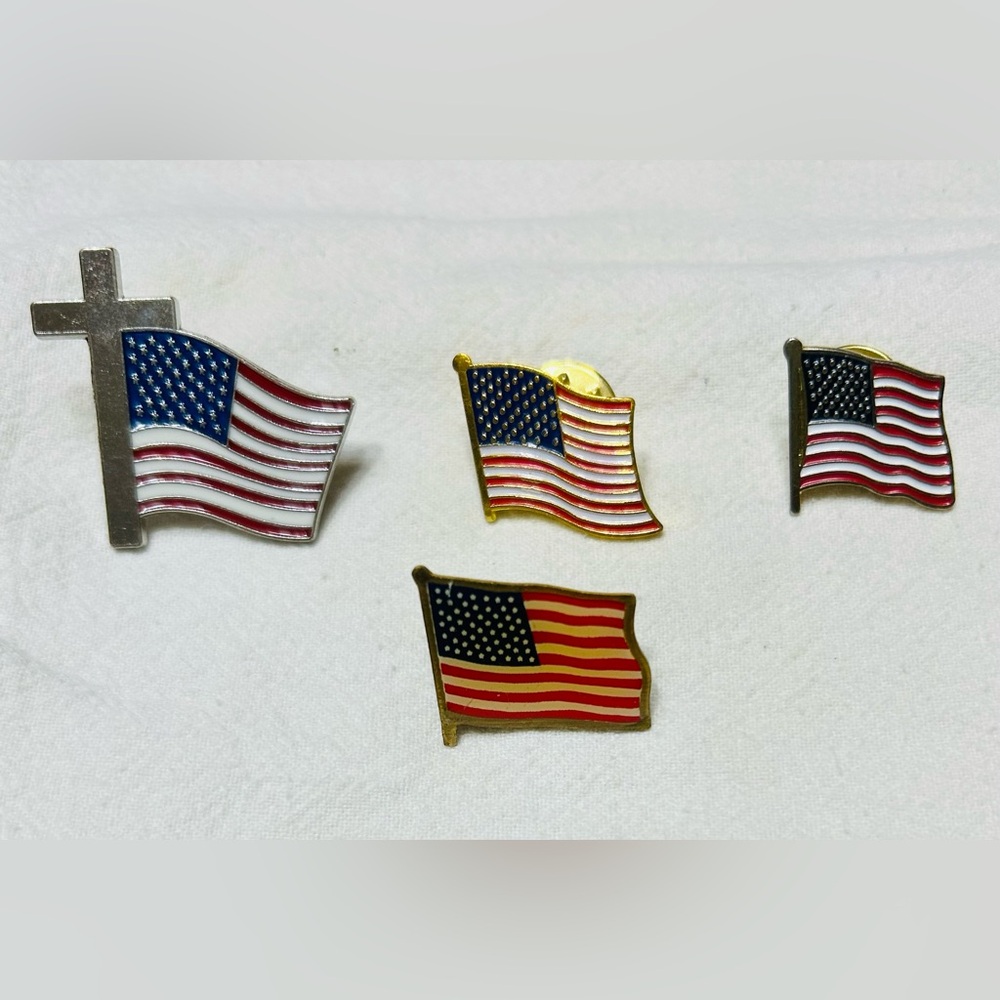 Vintage United States flag lapel or tie pins.  Excellent condition. 4 pieces.